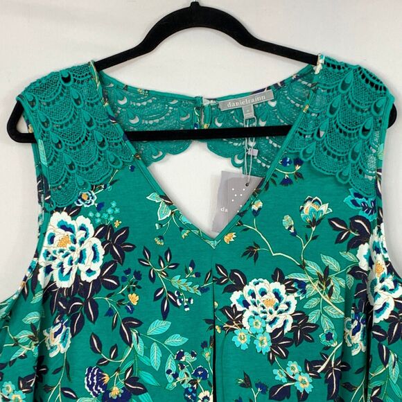 Daniel Rainn Tank Top Women 1X Green Floral Print Fantine Crochet Detail V Neck - Picture 3 of 14